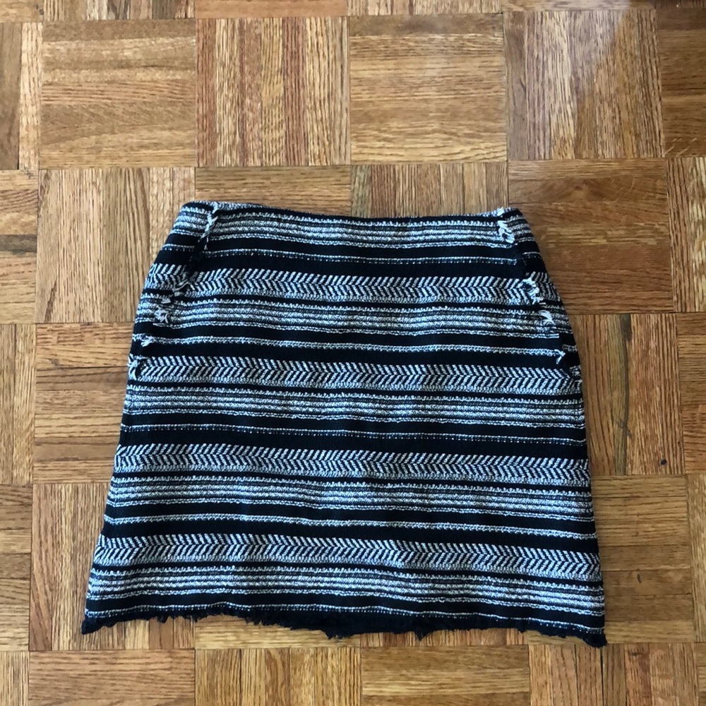 Ann Taylor loft black and white tweed skirt